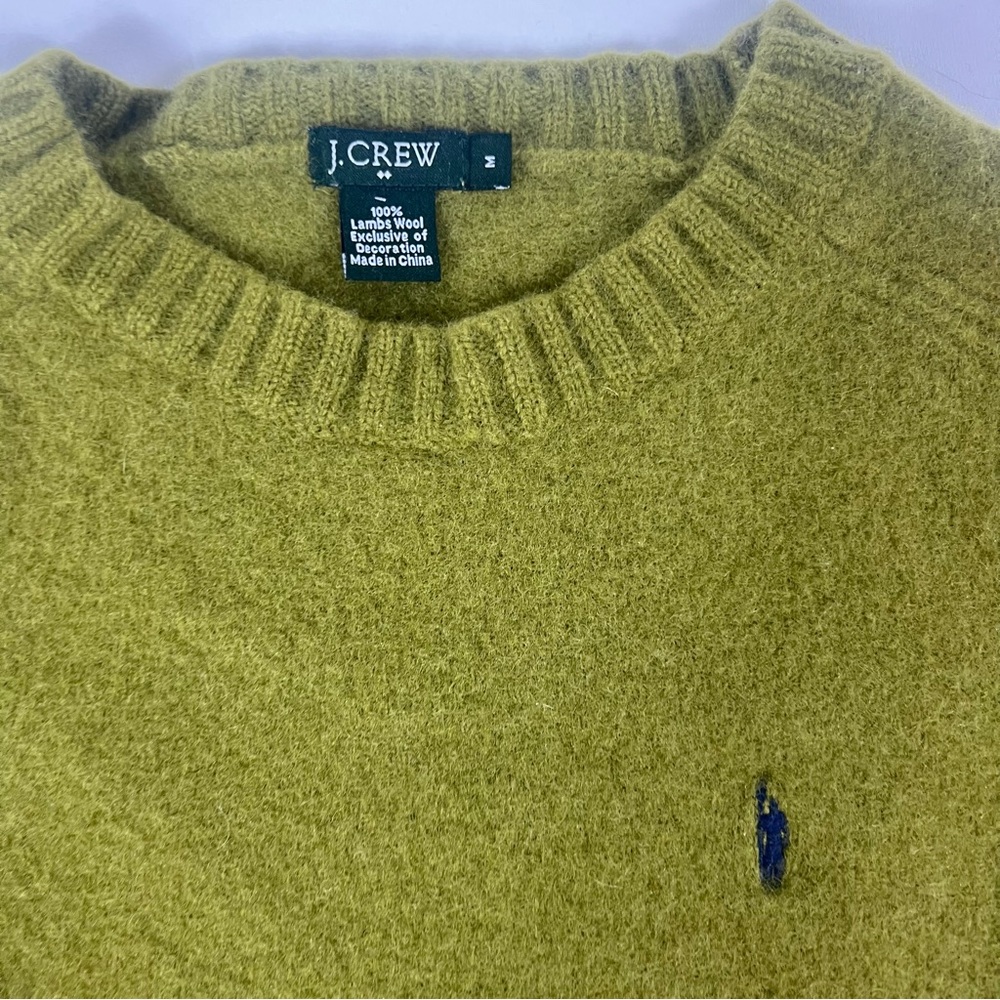 J.Crew Moss Green Lambs Wool Sweater - Picture 2 of 6
